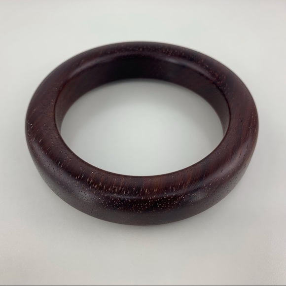 Handmade African Padauk Wooden Bangle Bracelet - Picture 12 of 16